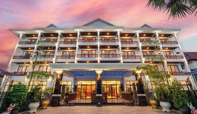 Pich Kunthea Angkor Resort