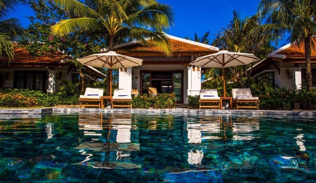Pool View Villa - One Bedroom Resort, Sleeps 3