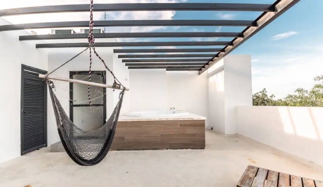 Premium Penthouse | Private Chef & Masseuse in Q.R.