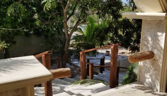 Private Comfortable Apartment/Suite 5min from Supermarket & Marina