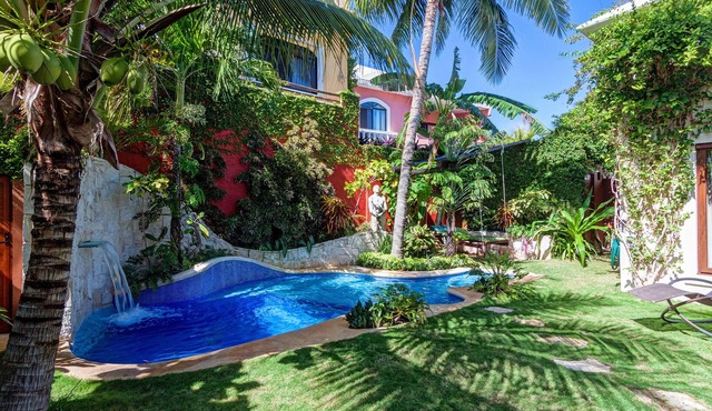 Private House with Pool, 2 Mins walk to Beach/Restaurants, Hanging Bed +6 Bikes
