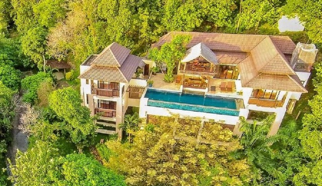 Private Pool Villa · Kantiang Bay Sea Views · 3 Bedrooms in Ko Lanta