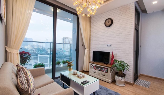 QMP. Vinhomes Metropolis M3 Near Lotte