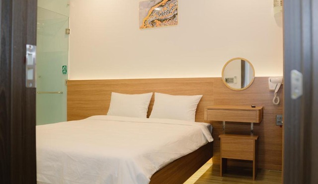 Quỳnh Trang Hotel