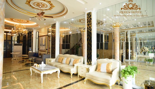 Queen Hotel