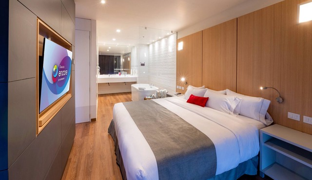 Ramada Encore by Wyndham Guadalajara Aeropuerto in El Salto