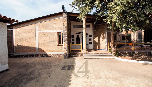 RANCHO R4 BOUTIQUE CABIN