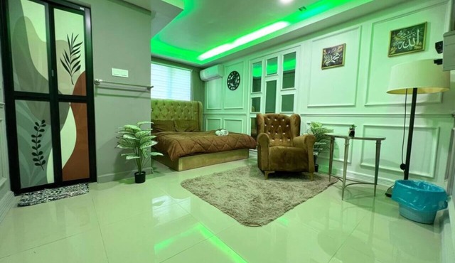 RD Legend Hotel
