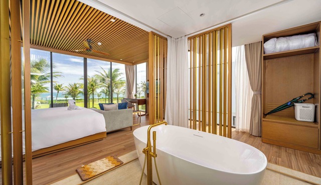 Regal Riverside Villas