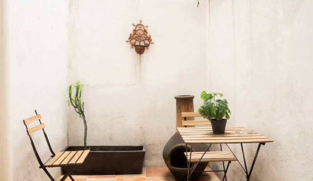 Regina 70 · Amazing Historic Colonial Duplex by Cathedral