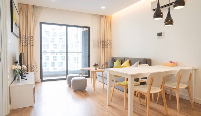 Republic Plaza 5 🌟Apartment free pool and gym