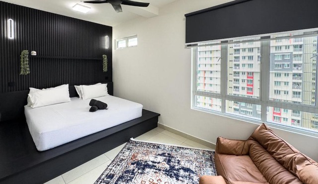 Residensi Suasana Damai with Balcony by Airhost