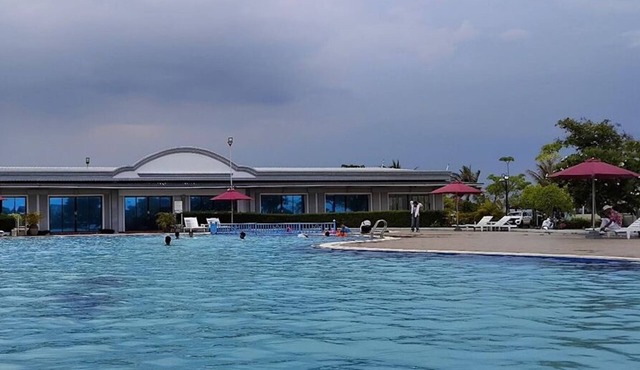 Rock Royal Hotel & Resort