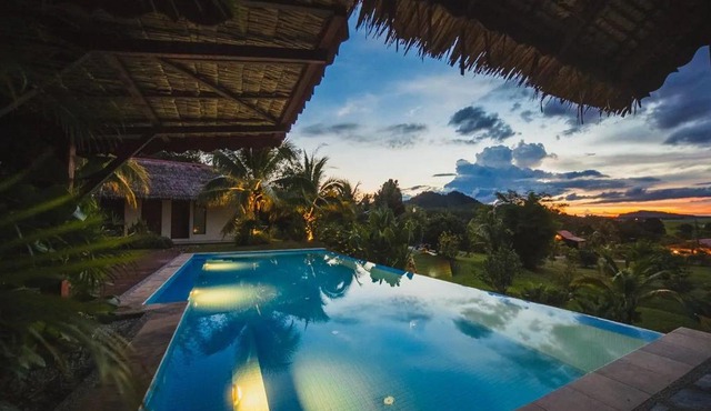Romantic Tropical Retreat with Sunset & Rice Field Views
