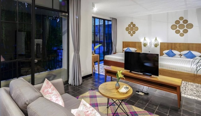 Room-family Suite With Balcony