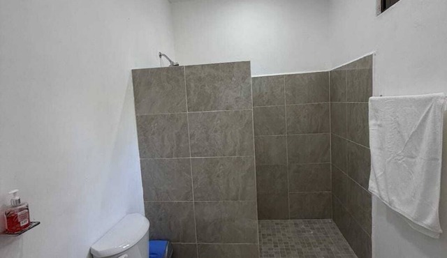 Room with double bed + single bed in Xul-Ha