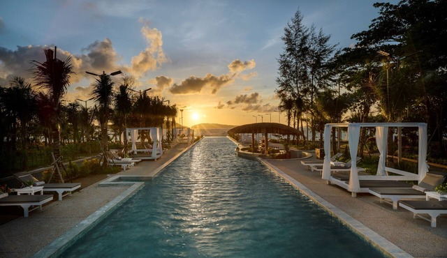 Royal Beach Resort & Residence by EHM