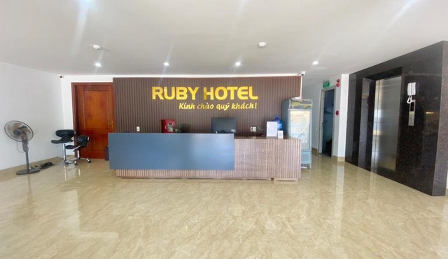 Ruby Hotel - Gần Trung tâm khảo thí ĐHTN