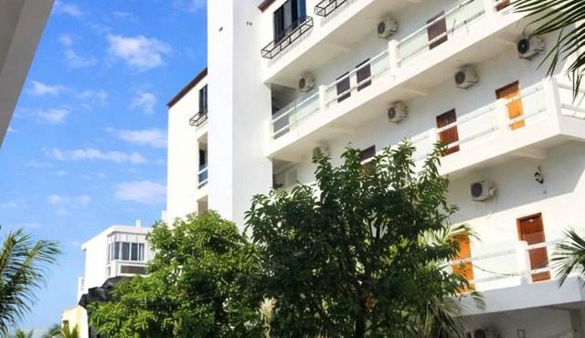 Sân Vườn Hotel Khánh Hòa