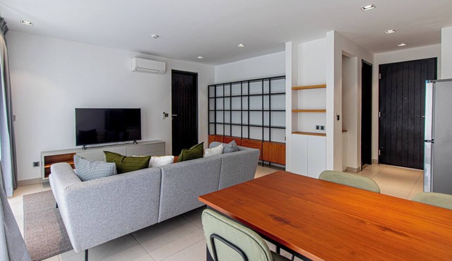 SAAT Residence @ Rose Apple Square - walking distance to downtown & old market