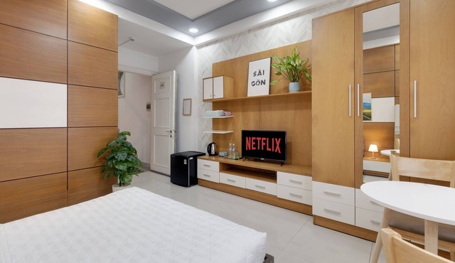 Saigon Authentic Hostel & Tours