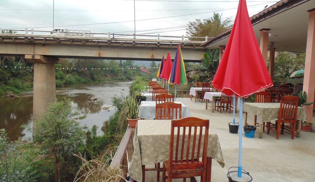 Saynambak Riverside Guest House