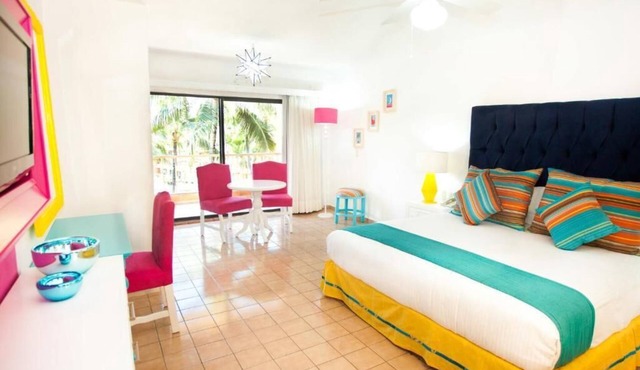 Seaside Bliss Awaits–One Bedroom Suite:Villa del Palmar Puerto Vallarta Resort