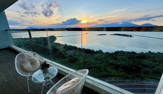 Seaview apartment 3 bedrooms, 135m2 in Da Nang, Vietnam