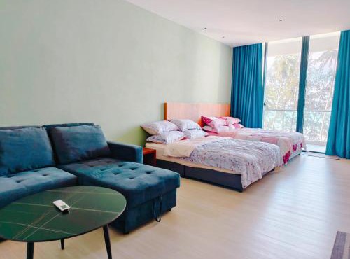 Sematan Roxy Beach Apartment