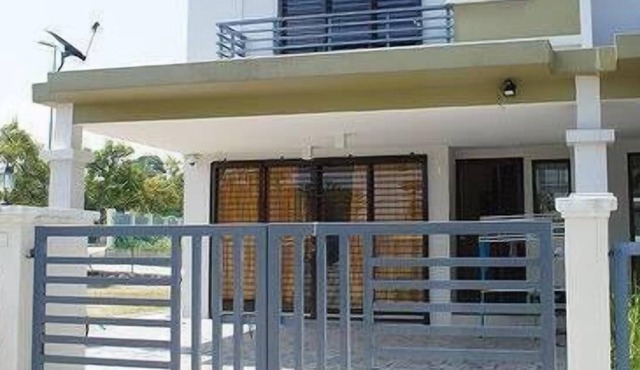 Senyum Homestay Bandar 16 Sierra