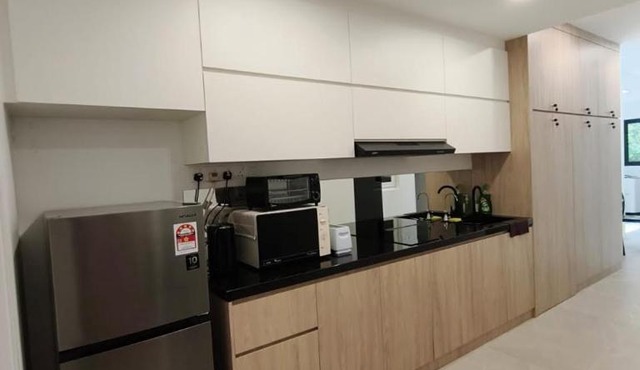 Seri Cendana Guest House Private Room Stay Near AEON Melaka Shopping Centre MMU and Pantai Melaka