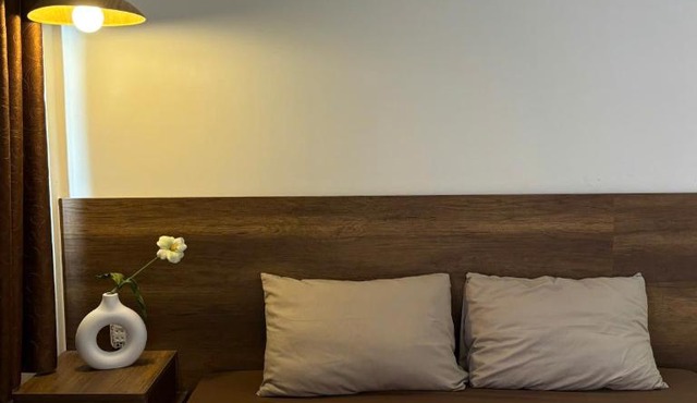 Shine Homestay Huế