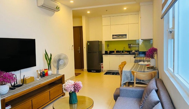 SHP Plaza 12 Lạch Tray
