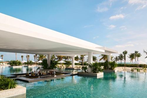 SLS Playa Mujeres - ALL Inclusive Collection