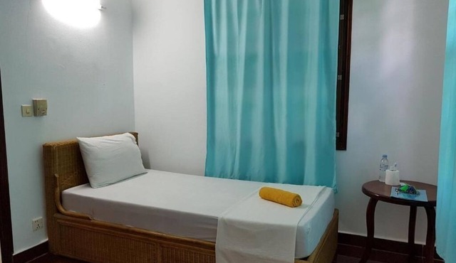 Smiley's Guesthouse : Budget Single Room