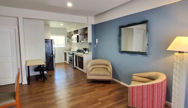 Spacious 2 bedroom apartment by the bullring
