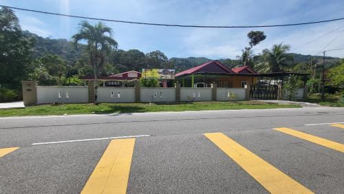 Sri MaLati Islamic Homestay and Event Space