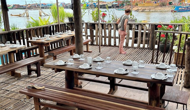 ST 63 Homestay & Tour Kampong Khleang