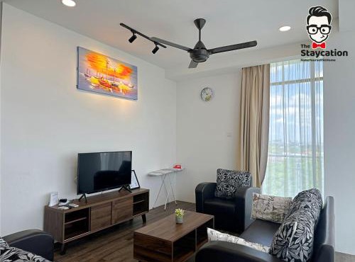 Staycation Homestay 18 Mjc Apartment near stapok