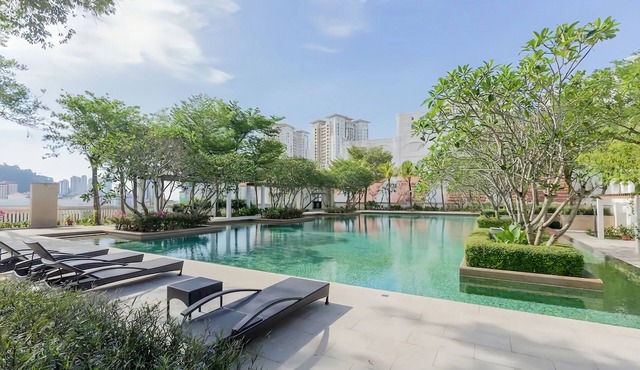 Straits Quay Marina Suites Penang