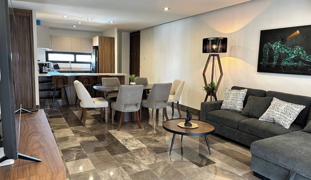 Stylish 2BR Apartment at Torre Bermeo