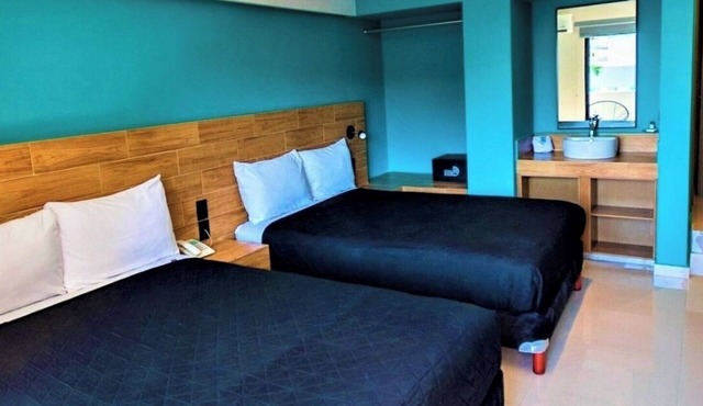 Sunny Modern Stay by the Beach with Easy Access to Mazatlán Sights l 3 Rooms