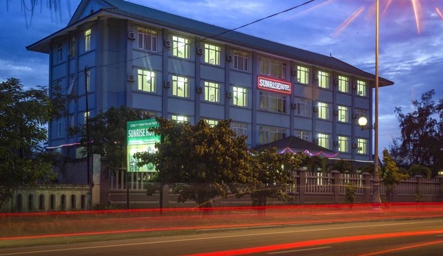 Sunrise Hotel Quang Binh
