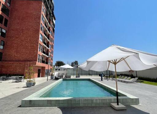 SWIMMING POOL, GYM, PADDLE COURT