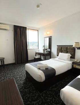 Swing & Pillows - Bandar Kuantan
