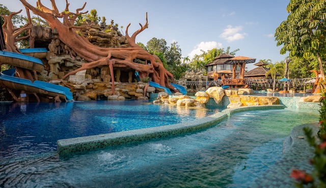 Tamnanpar Resort and Water Park Rayong