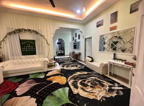 Tengku Resident