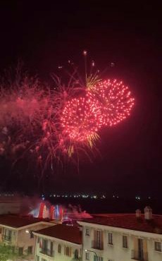 Thành Vinh Hotel - FIREWORKS OCEAN VIEW - FREE BUGGY