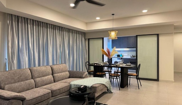 The Atrium at Jalan Ampang by OKBnB - Classy 3Bedroom Family Suite nearby KLCC , TRX and Pavilion KL