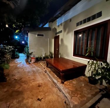 The Family Home Banlung & Trekking